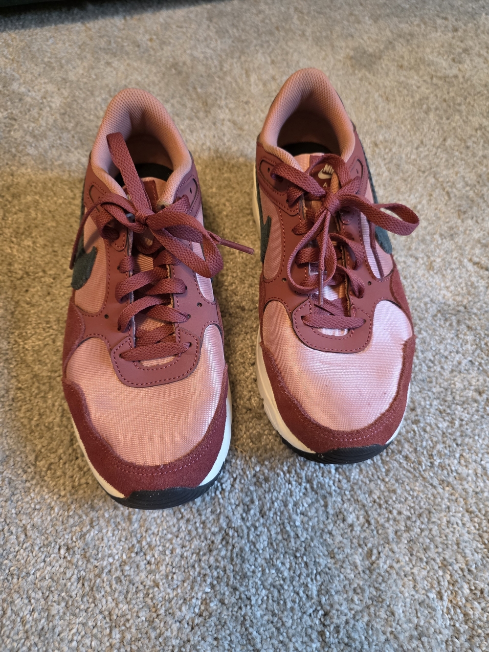 Nike Youth Athletic Sneakers in Pink and Burgundy